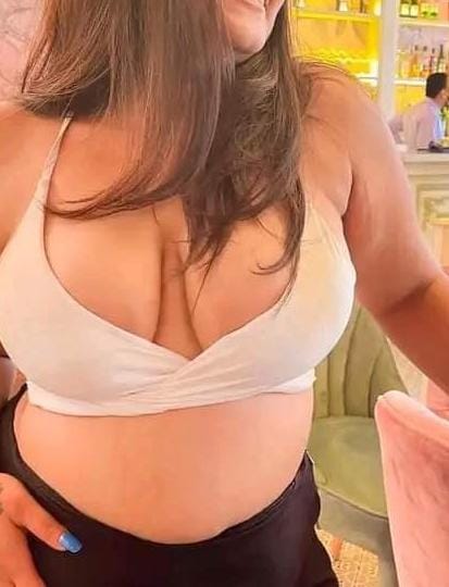 CAM SHOW BIG BOOBS අලුත්ම කෙල්ල